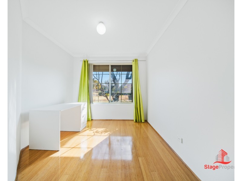 8 The Mews, Canning Vale WA 6155