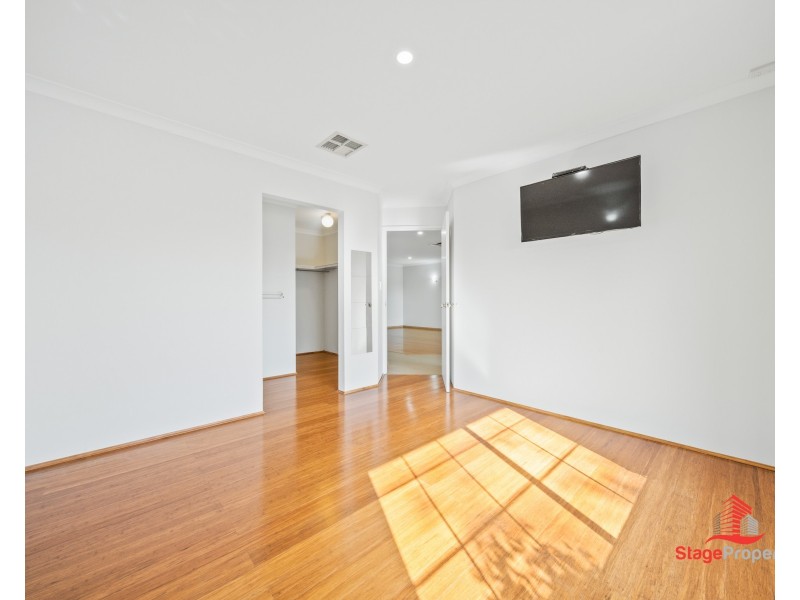 8 The Mews, Canning Vale WA 6155