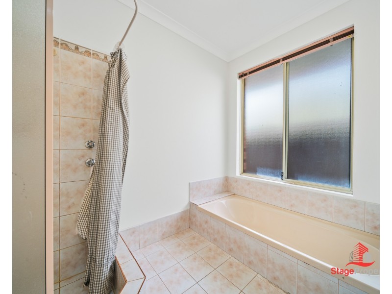 8 The Mews, Canning Vale WA 6155