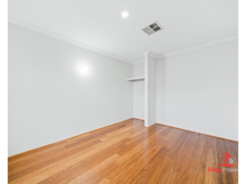 8 The Mews, Canning Vale WA 6155