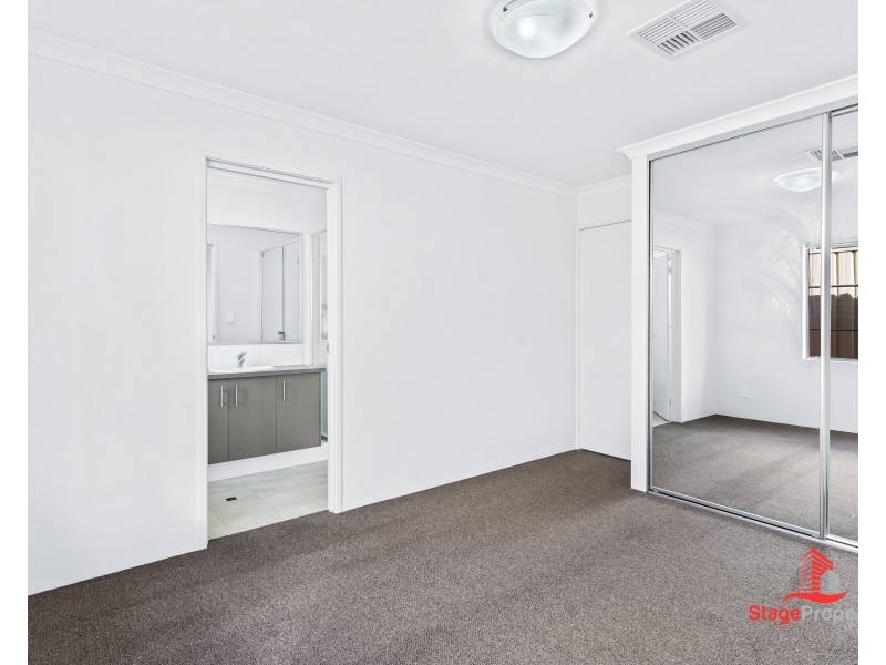 2/10 York Avenue, Bentley WA 6102