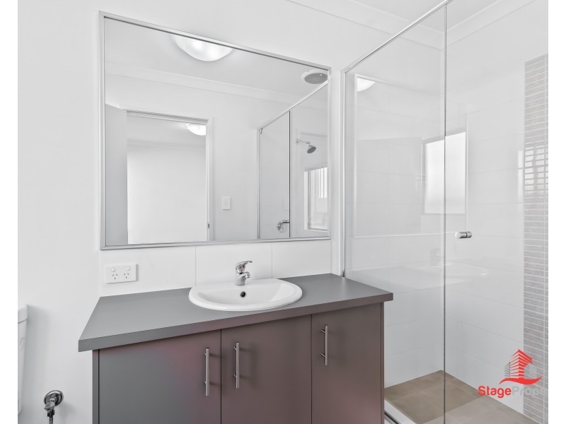 2/10 York Avenue, Bentley WA 6102