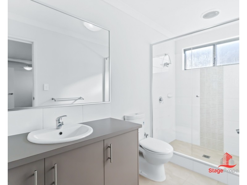 2/10 York Avenue, Bentley WA 6102