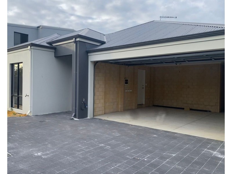 210B Riseley Street, Booragoon WA 6154