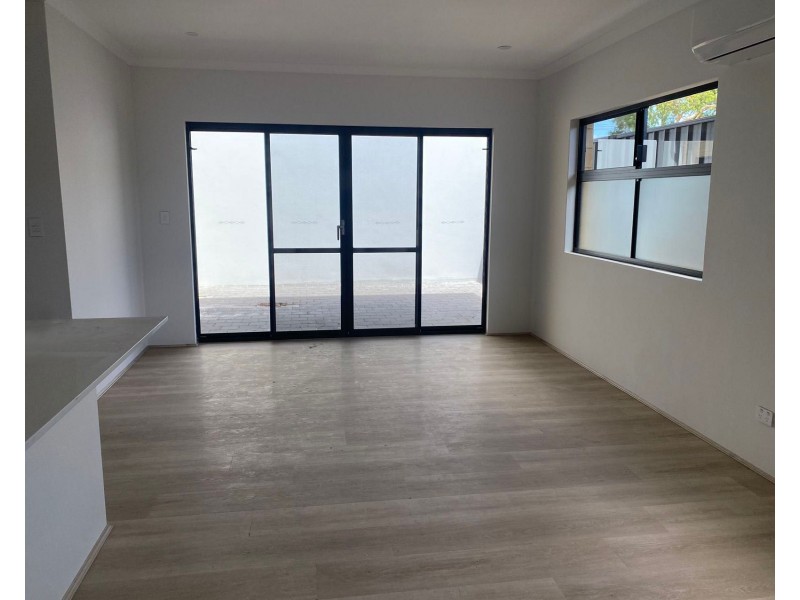 210B Riseley Street, Booragoon WA 6154