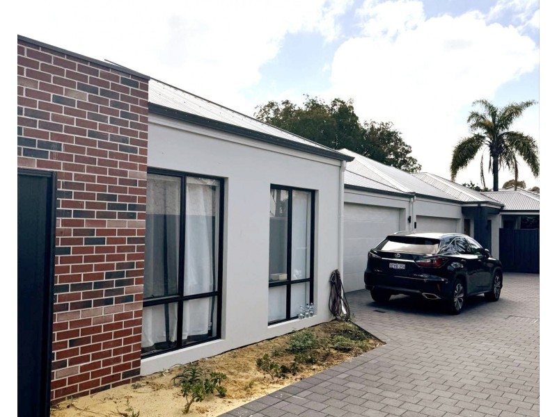 210B Riseley Street, Booragoon WA 6154