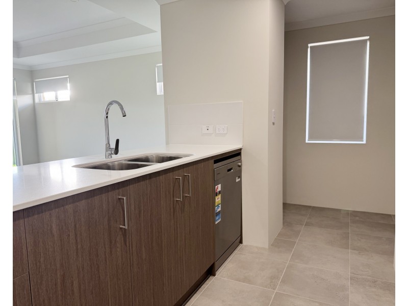 57 Boorabbin Drive, Baldivis WA 6171