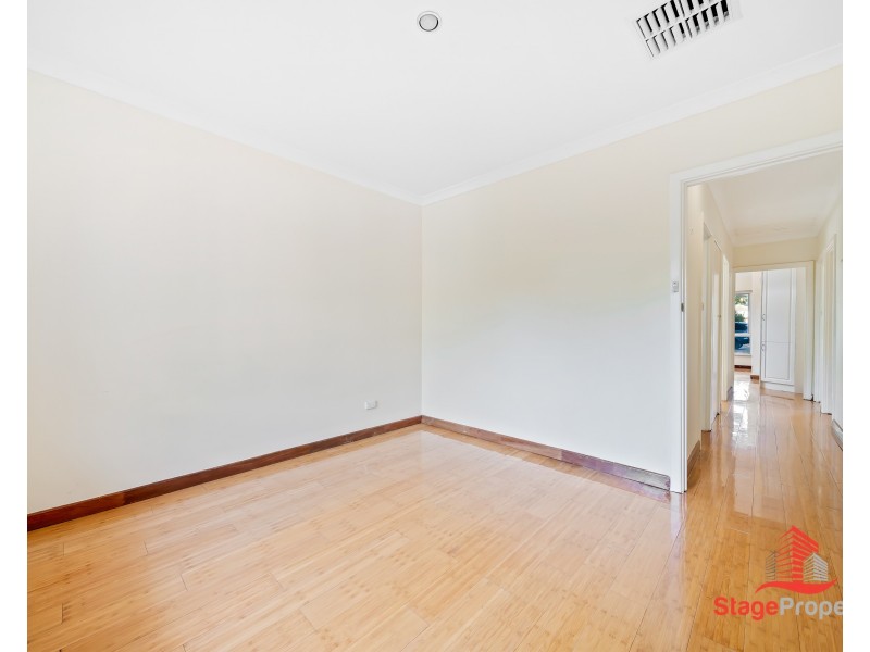 6 Natasha Way, Camillo WA 6111