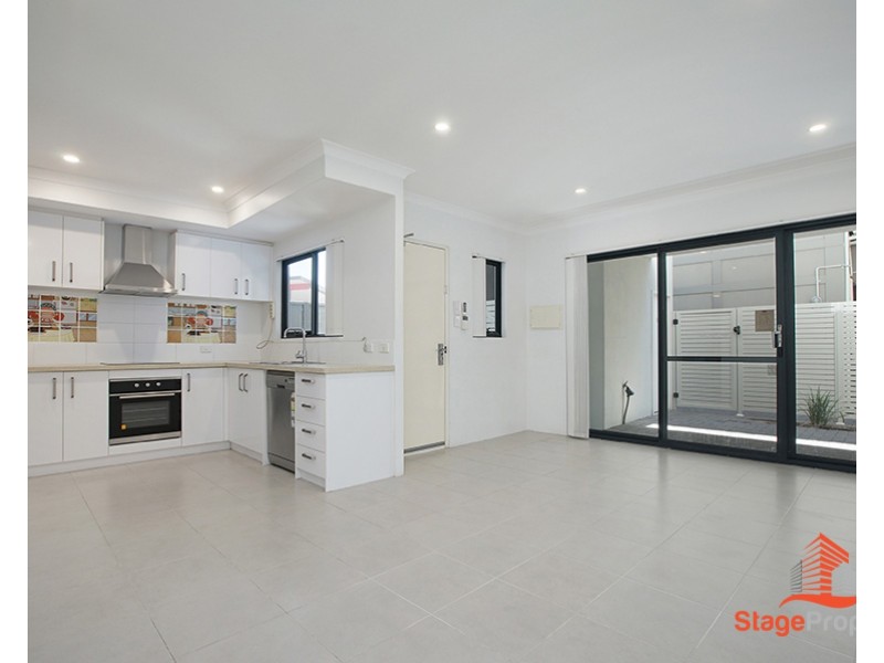 15/11 Rowlands Street, Kewdale WA 6105