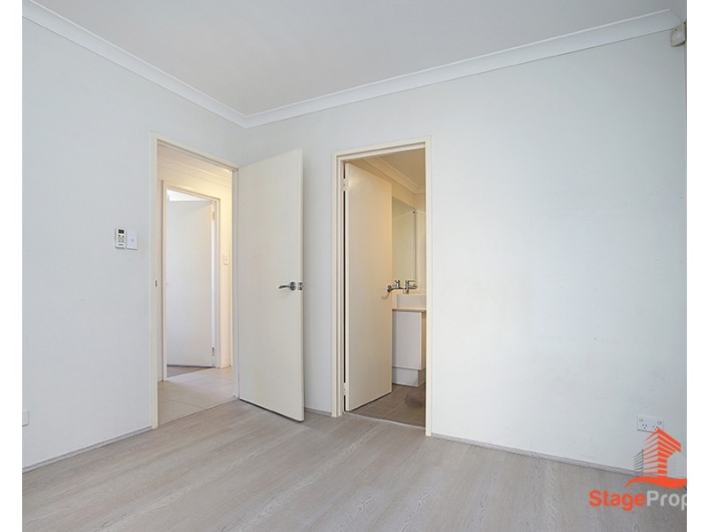 15/11 Rowlands Street, Kewdale WA 6105