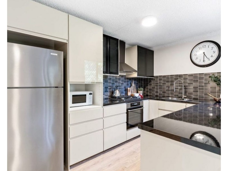 2/16 Monash Avenue, Nedlands WA 6009