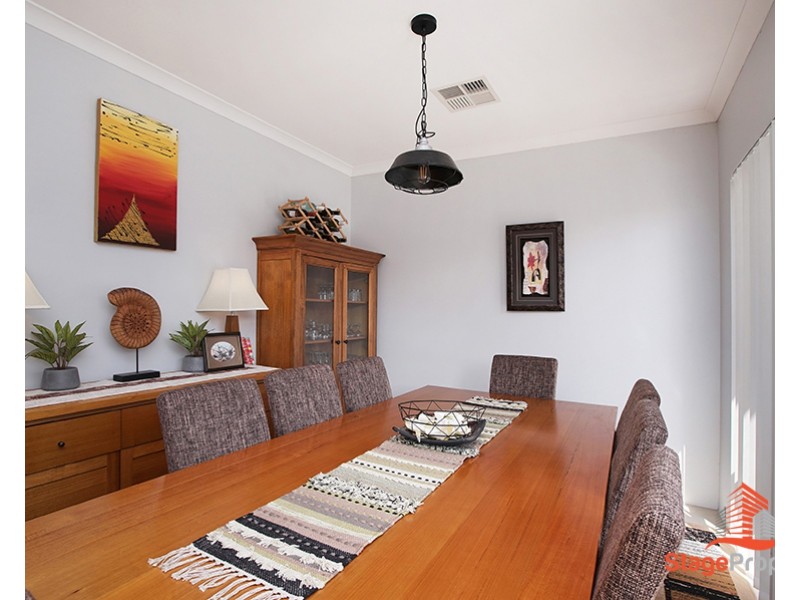 16 Lamboo Road, Harrisdale WA 6112