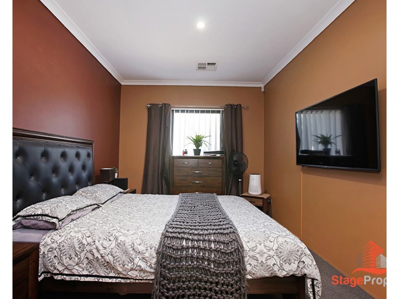 16 Lamboo Road, Harrisdale WA 6112