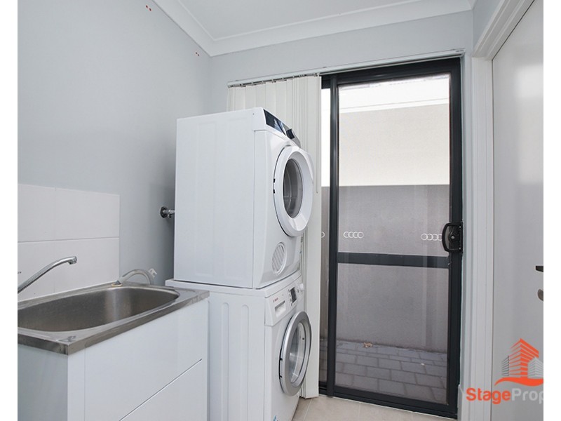 16 Lamboo Road, Harrisdale WA 6112