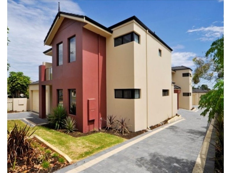 13A Robertsbridge Road, Nollamara WA 6061