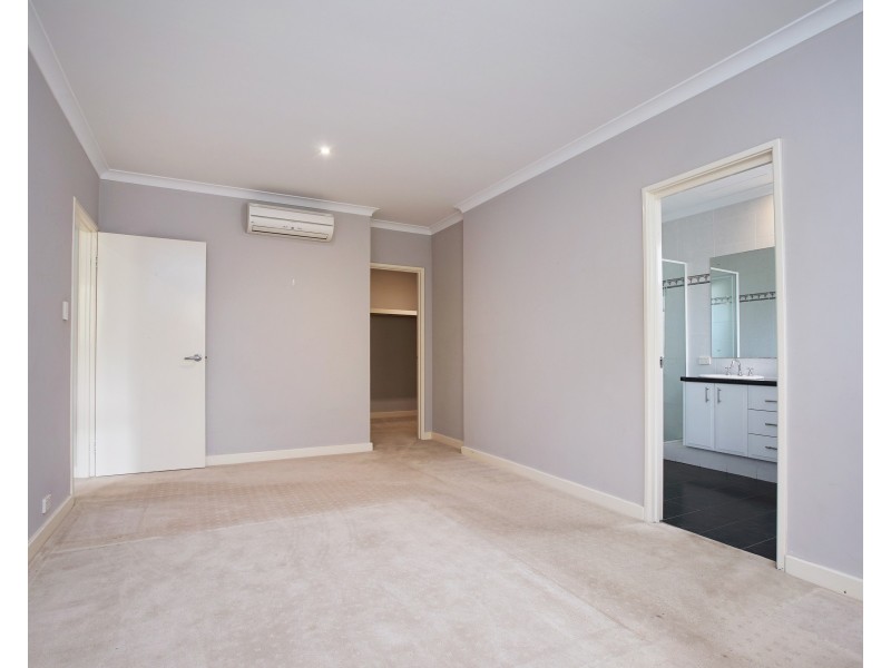13A Robertsbridge Road, Nollamara WA 6061