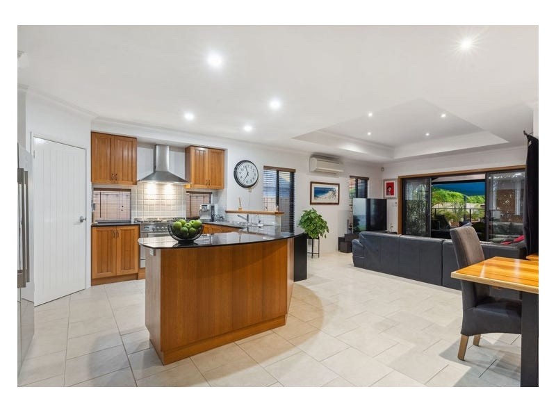 45A Davy Street, Alfred Cove WA 6154