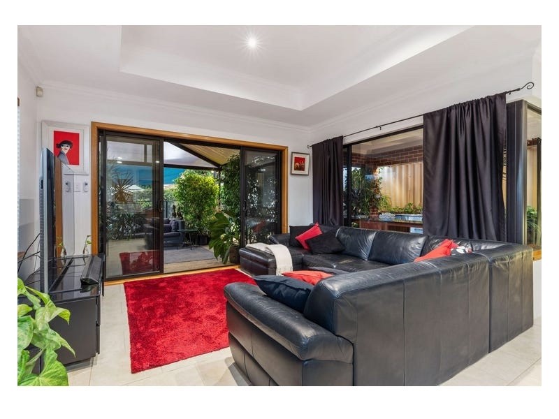 45A Davy Street, Alfred Cove WA 6154