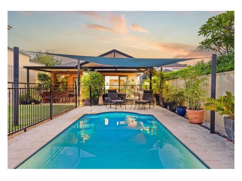 45A Davy Street, Alfred Cove WA 6154