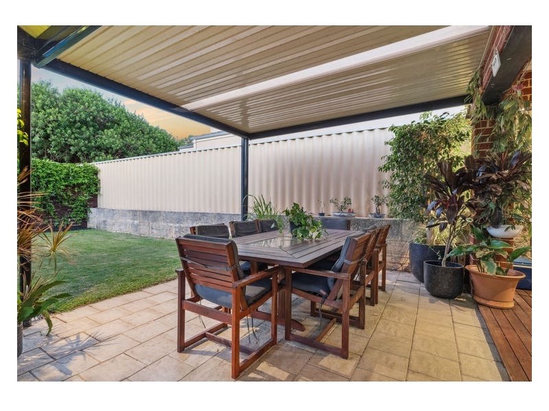 45A Davy Street, Alfred Cove WA 6154