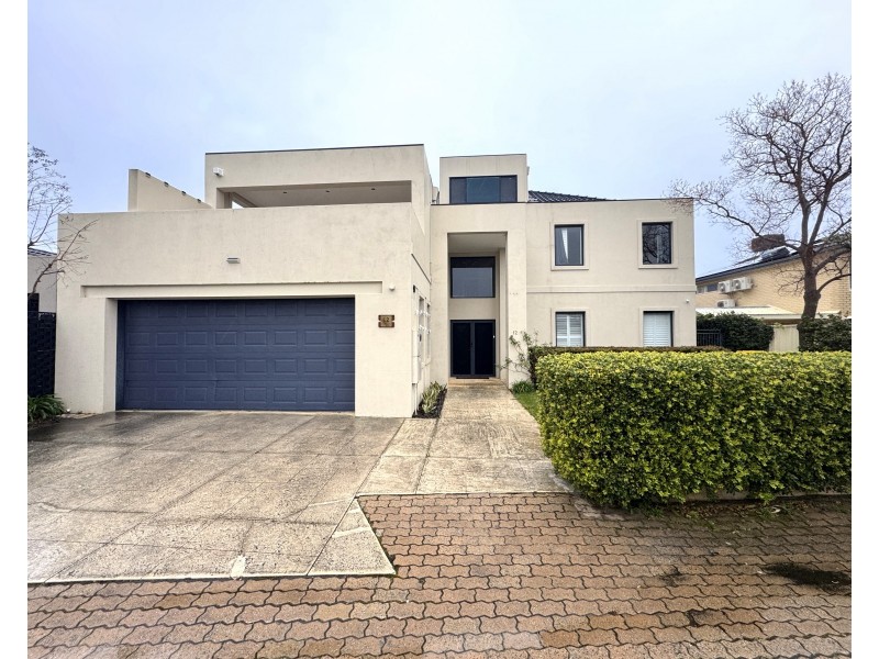 12 Witham Close, Applecross WA 6153