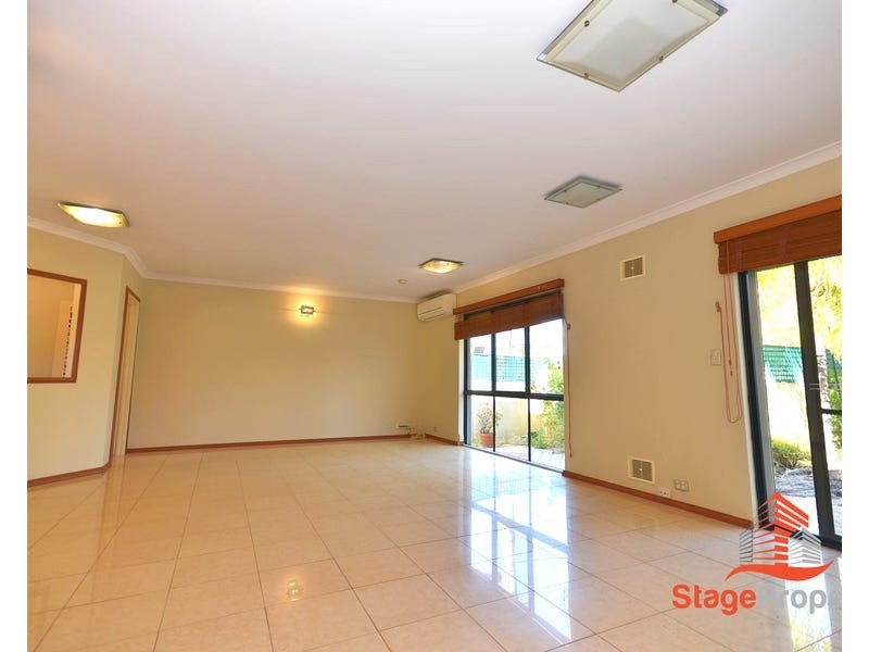 12 Bronzewing Loop, Wembley WA 6014