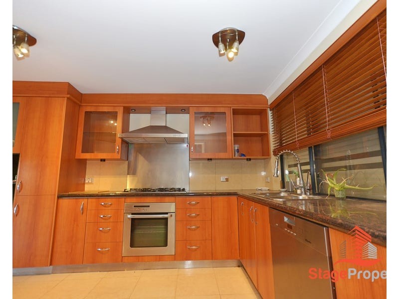 12 Bronzewing Loop, Wembley WA 6014