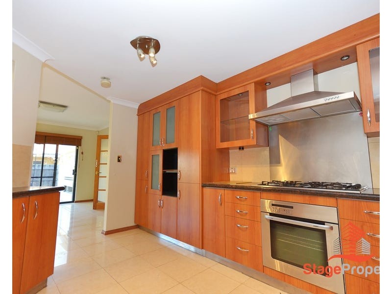 12 Bronzewing Loop, Wembley WA 6014
