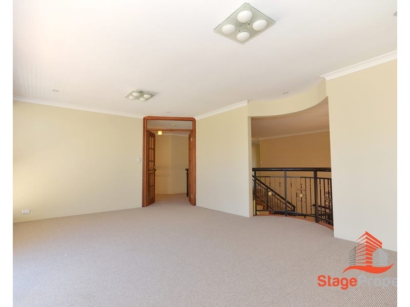 12 Bronzewing Loop, Wembley WA 6014