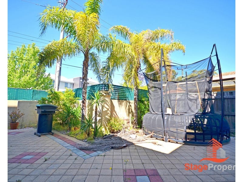 12 Bronzewing Loop, Wembley WA 6014