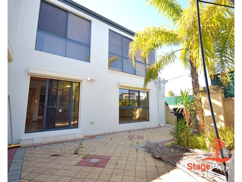 12 Bronzewing Loop, Wembley WA 6014