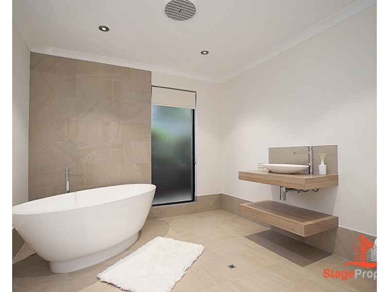 1 Casula Place, Harrisdale WA 6112
