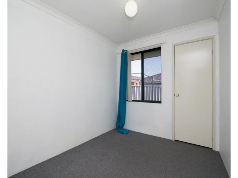 5/285-287 Wharf Street, Queens Park WA 6107