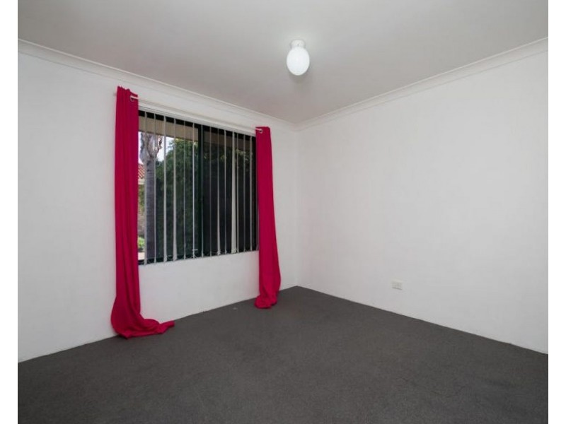 5/285-287 Wharf Street, Queens Park WA 6107