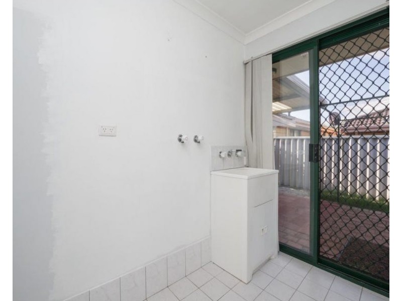 5/285-287 Wharf Street, Queens Park WA 6107