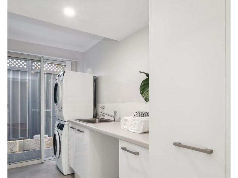 13 Carse Lane, Doubleview WA 6018