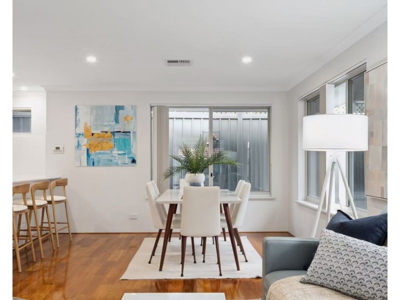 13 Carse Lane, Doubleview WA 6018