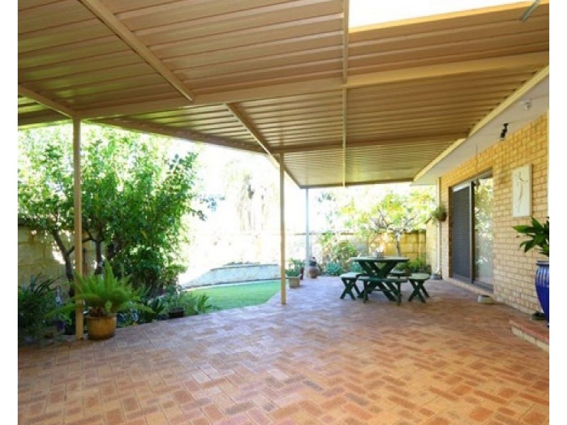 6 Levander Place, Wilson WA 6107