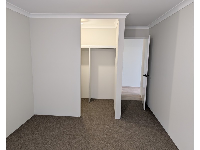 17 Stinear Street, Champion Lakes WA 6111