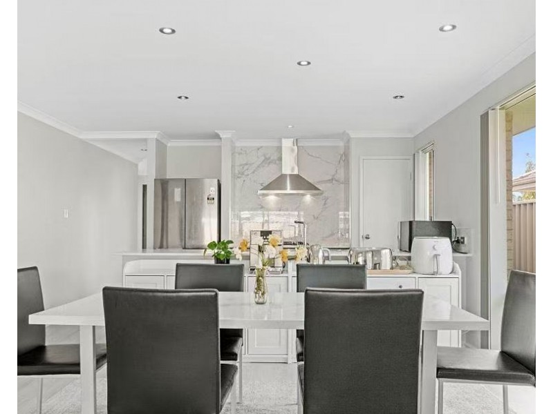 300 Wright Road, Harrisdale WA 6112