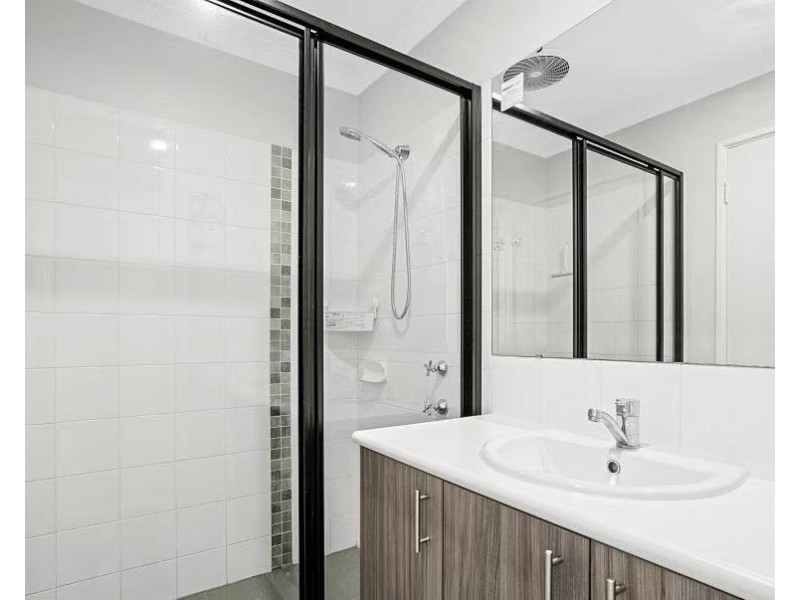 300 Wright Road, Harrisdale WA 6112