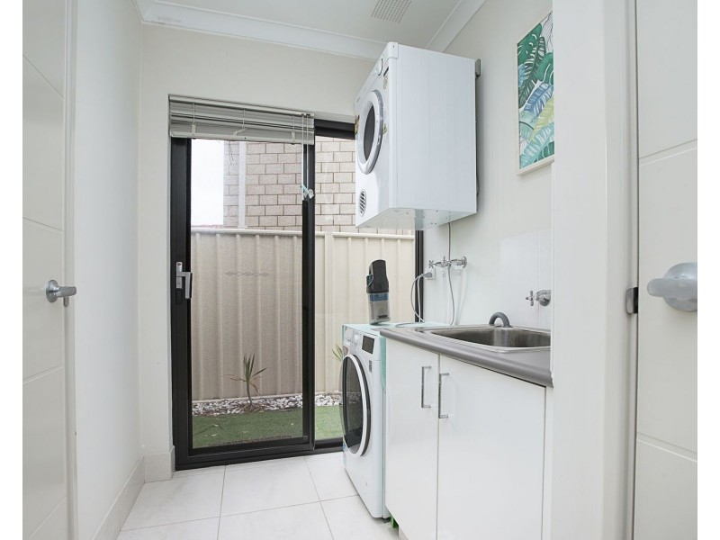 12C Muriel Avenue, Innaloo WA 6018