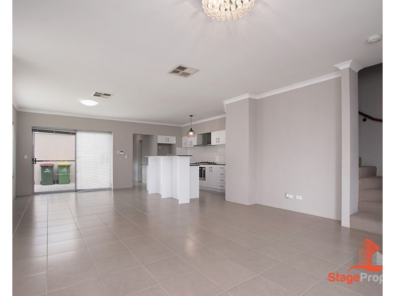 1 Affable Way, Atwell WA 6164