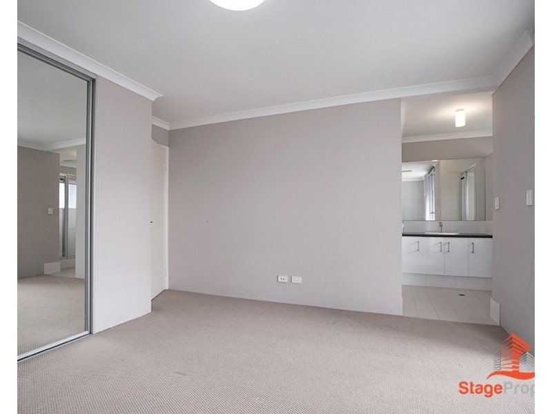 1 Affable Way, Atwell WA 6164