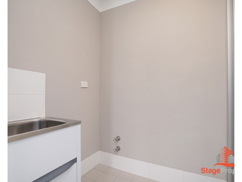 1 Affable Way, Atwell WA 6164