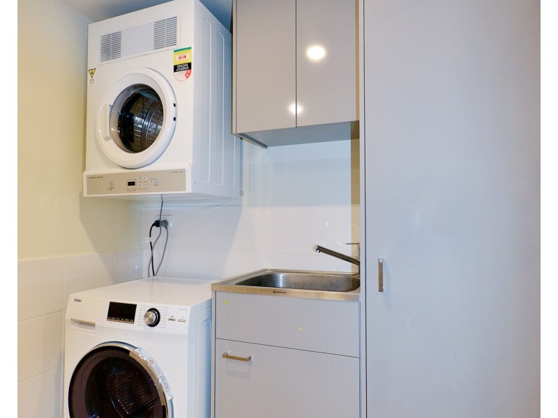 2001/63 Adelaide Terrace, East Perth WA 6004