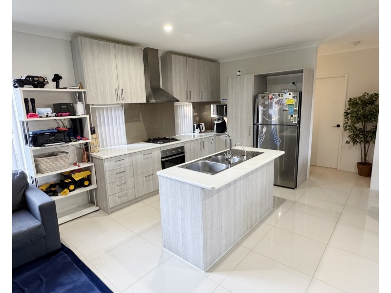 1/291 Keymer Street, Cloverdale WA 6105
