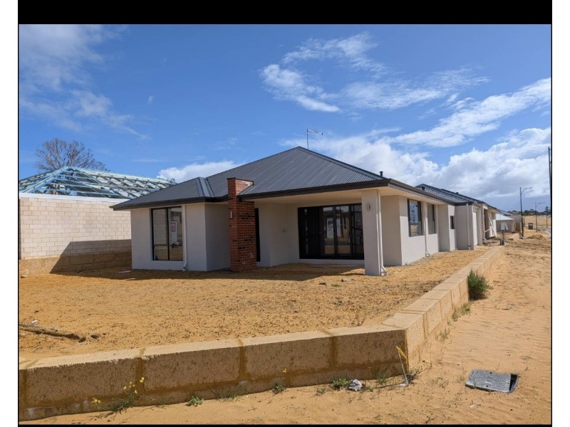 17 Osmia Street, Anketell WA 6167