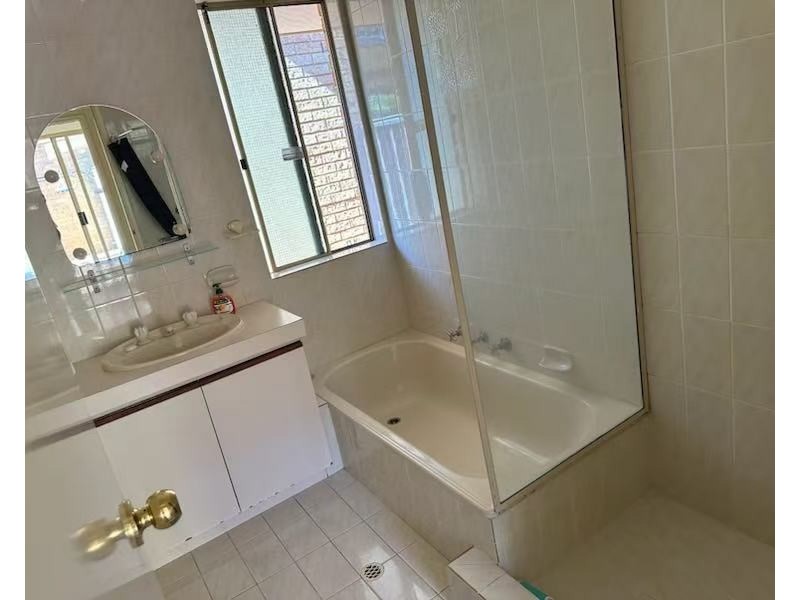 2/138 Flinders Street, Yokine WA 6060