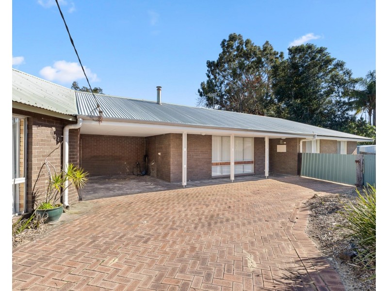 41 Bandalong Way, High Wycombe WA 6057